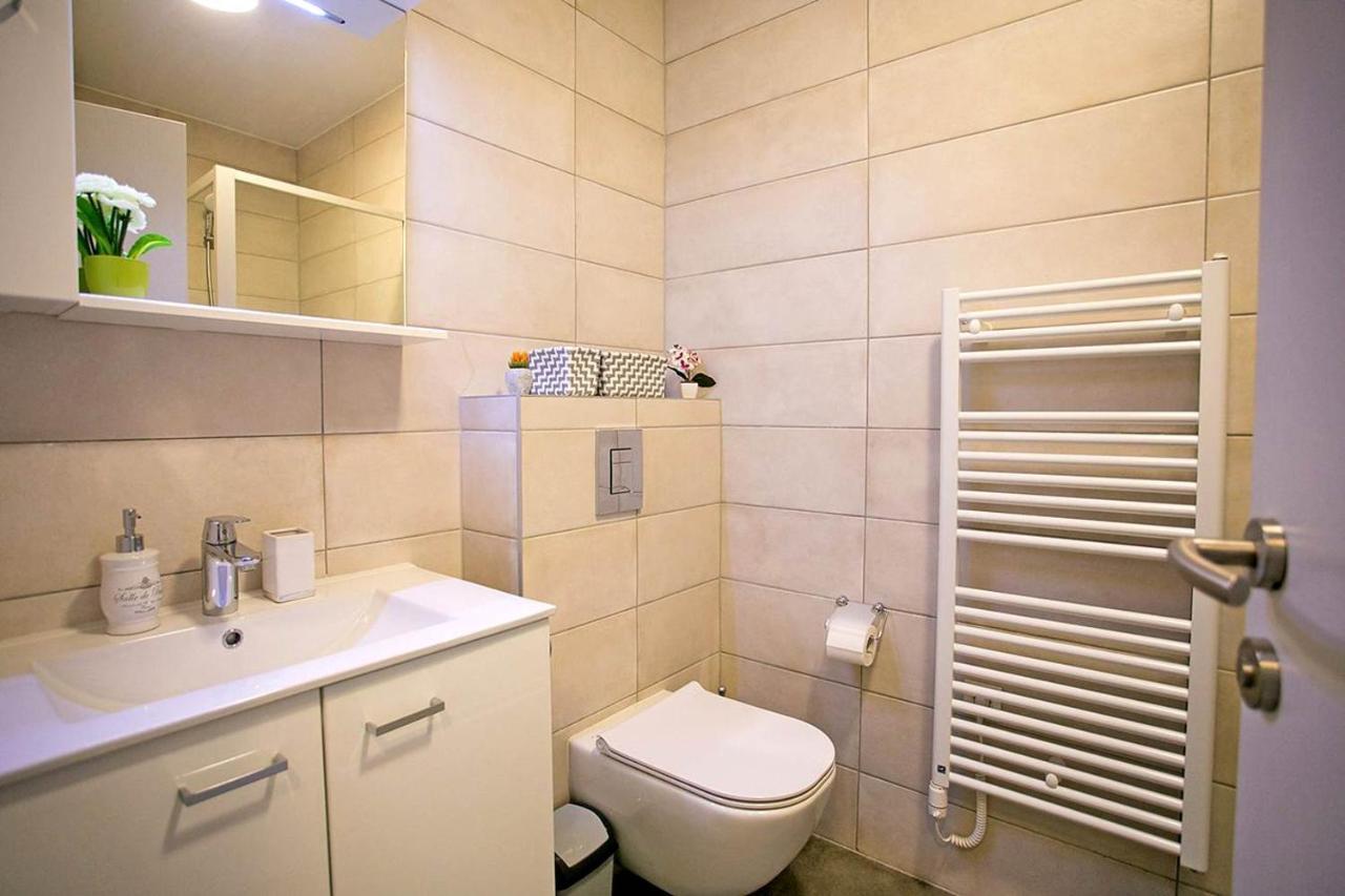 Apartment Sweet Daisy With Parking ซาดาร์ ภายนอก รูปภาพ