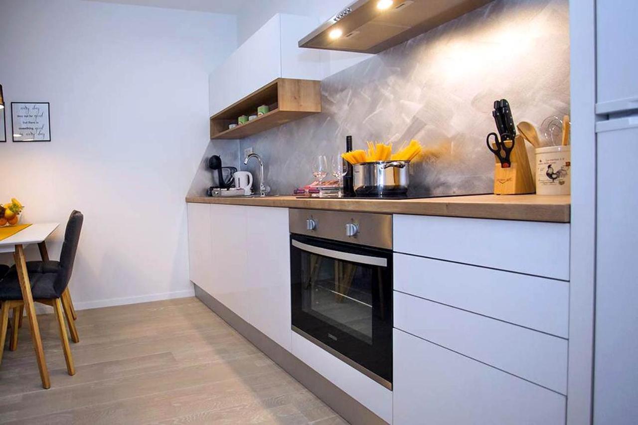 Apartment Sweet Daisy With Parking ซาดาร์ ภายนอก รูปภาพ