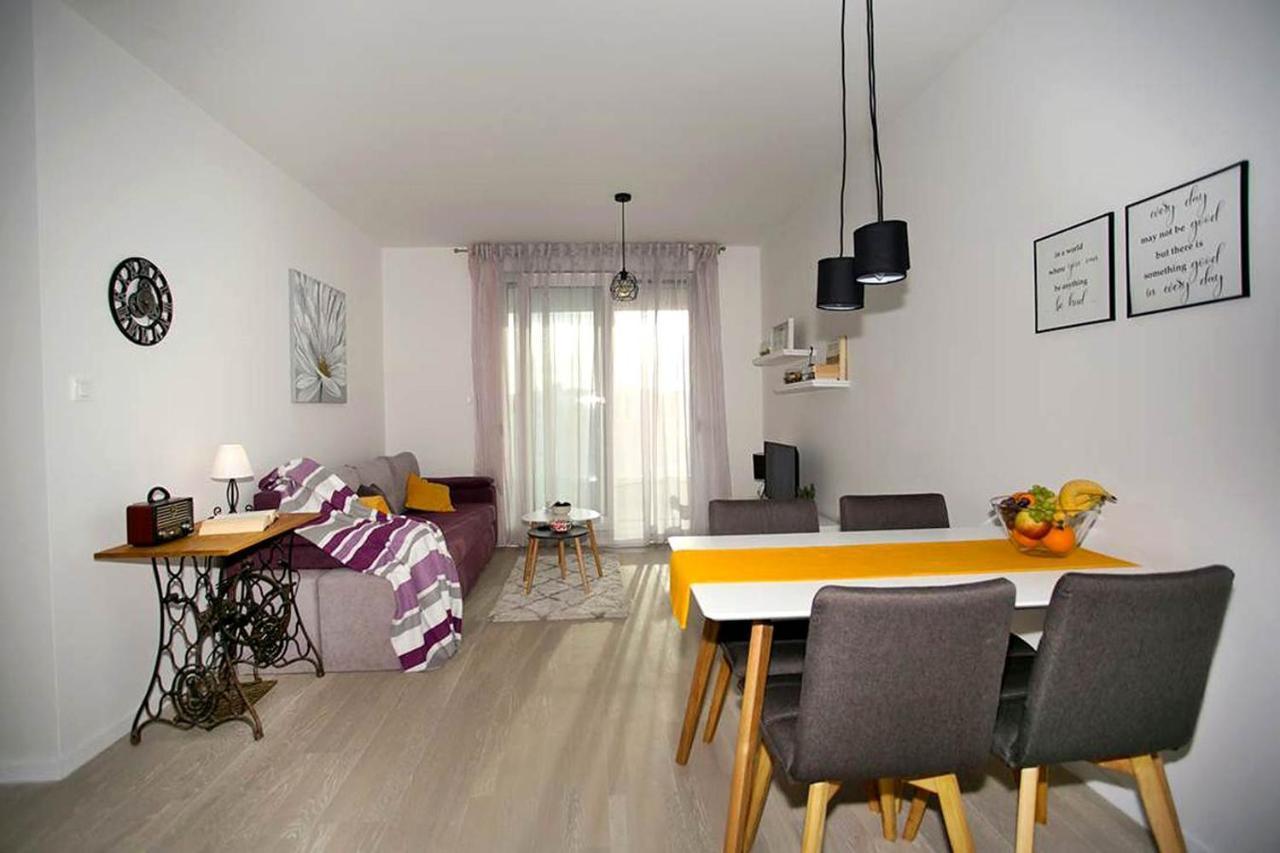 Apartment Sweet Daisy With Parking ซาดาร์ ภายนอก รูปภาพ